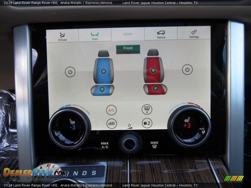 Controls of 2019 Land Rover Range Rover HSE Photo #36