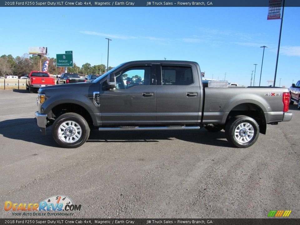 2018 Ford F250 Super Duty XLT Crew Cab 4x4 Magnetic / Earth Gray Photo #2