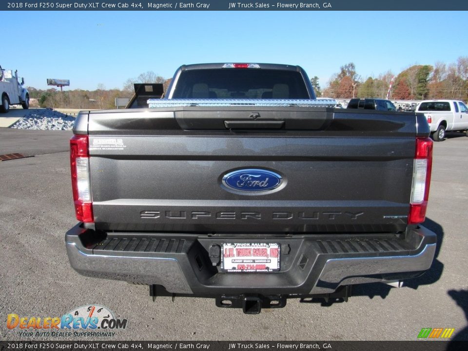 2018 Ford F250 Super Duty XLT Crew Cab 4x4 Magnetic / Earth Gray Photo #4