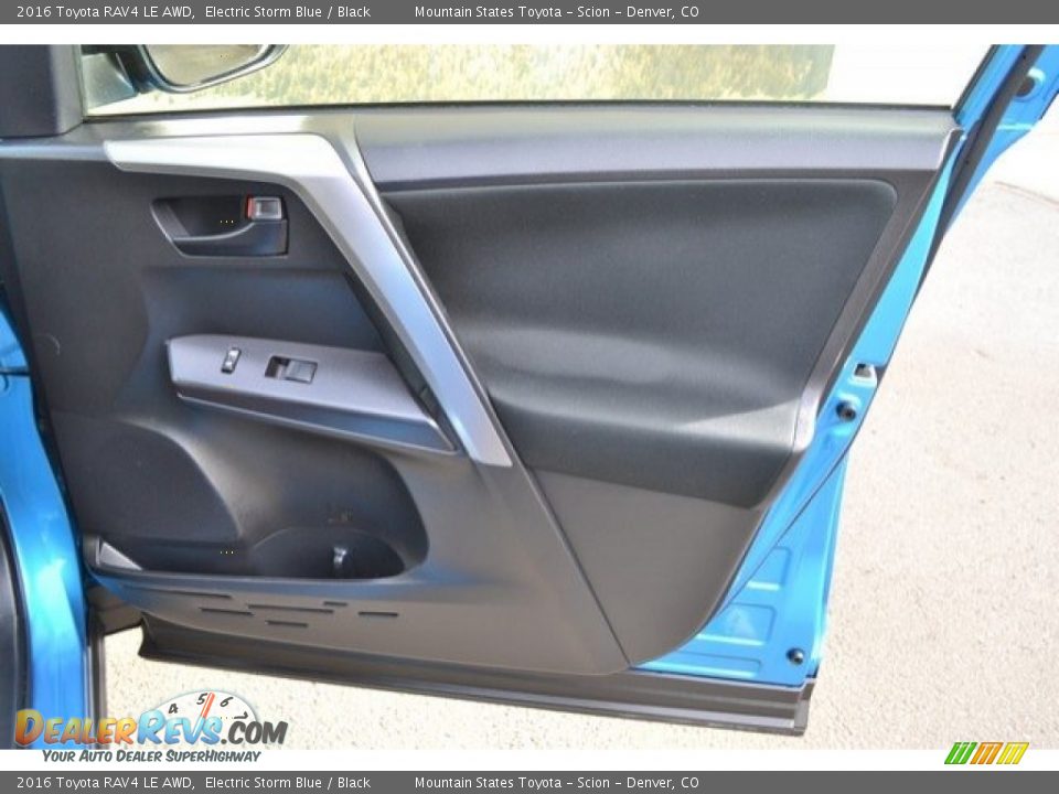 2016 Toyota RAV4 LE AWD Electric Storm Blue / Black Photo #25