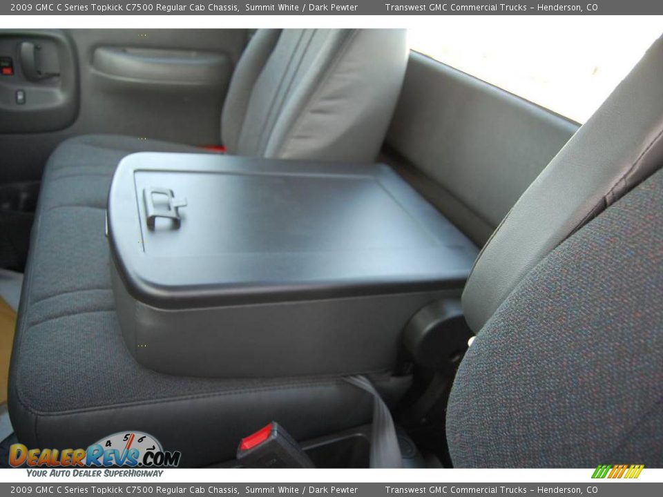 2009 GMC C Series Topkick C7500 Regular Cab Chassis Summit White / Dark Pewter Photo #16