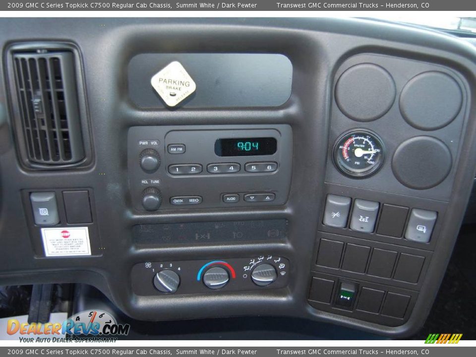 2009 GMC C Series Topkick C7500 Regular Cab Chassis Summit White / Dark Pewter Photo #20