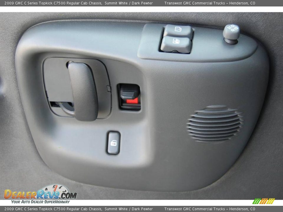 2009 GMC C Series Topkick C7500 Regular Cab Chassis Summit White / Dark Pewter Photo #25