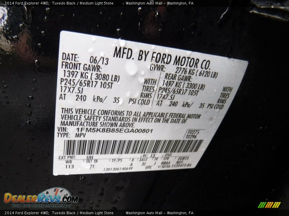 2014 Ford Explorer 4WD Tuxedo Black / Medium Light Stone Photo #25