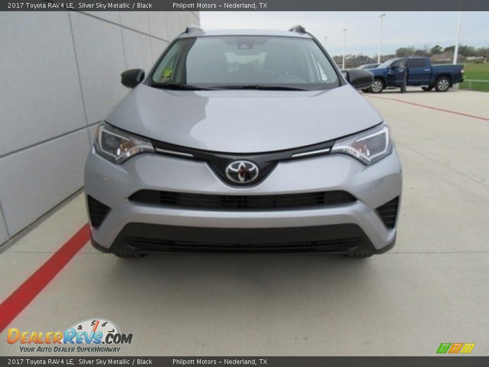 2017 Toyota RAV4 LE Silver Sky Metallic / Black Photo #8