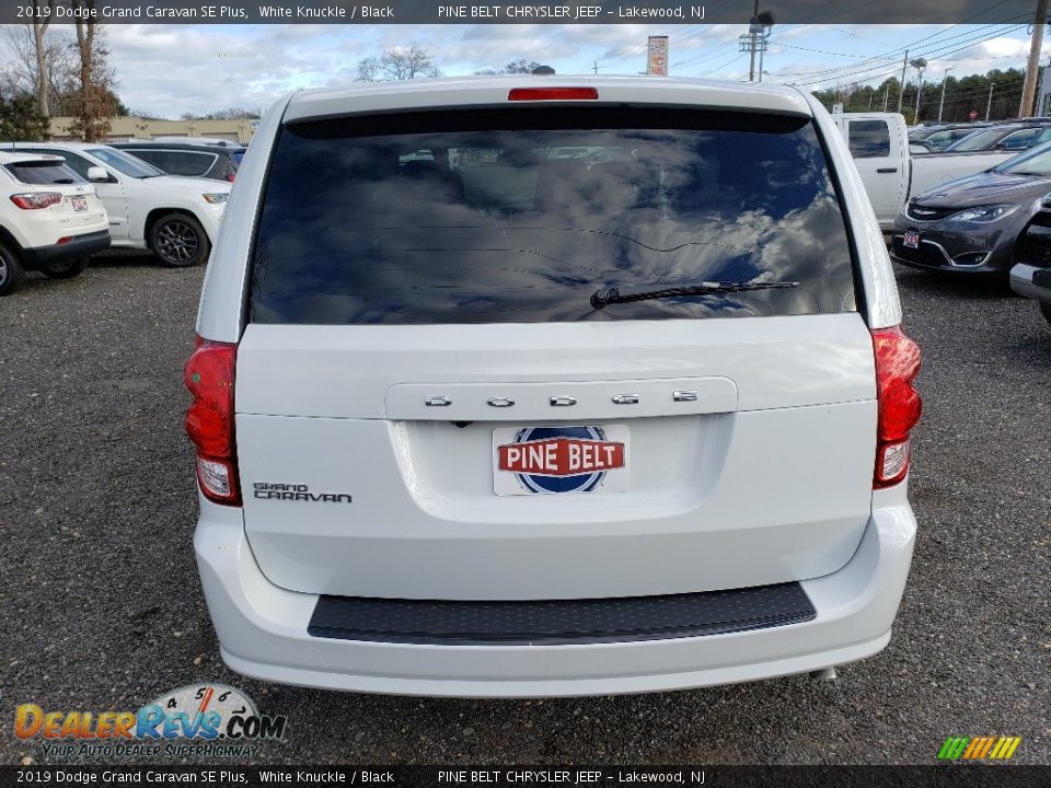 2019 Dodge Grand Caravan SE Plus White Knuckle / Black Photo #5