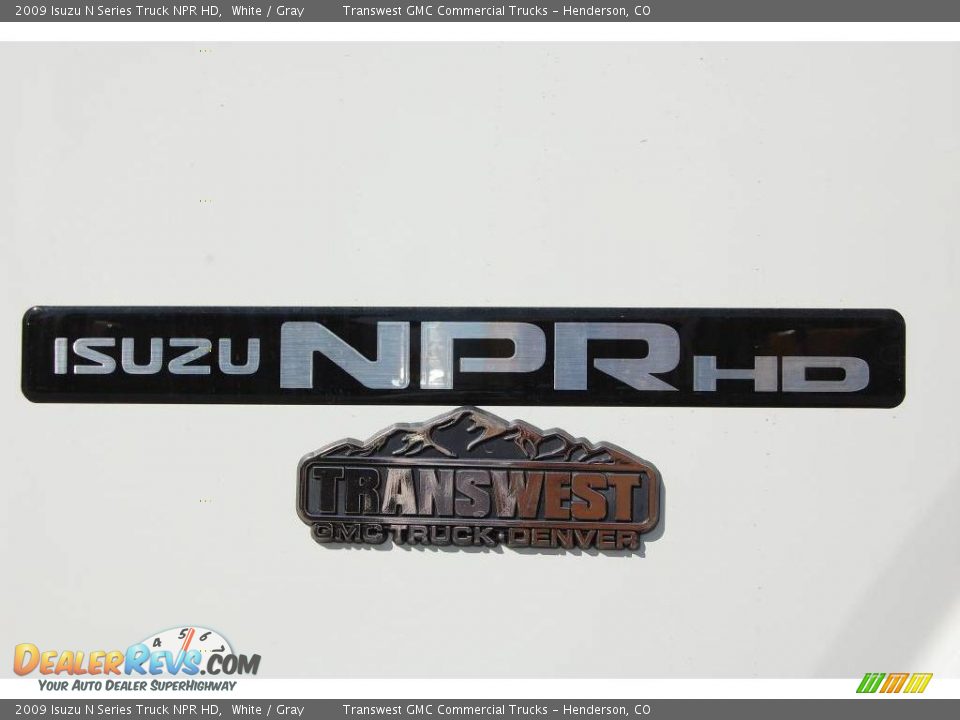 2009 Isuzu N Series Truck NPR HD White / Gray Photo #13