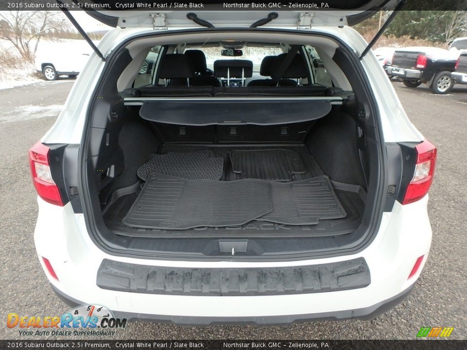 2016 Subaru Outback 2.5i Premium Crystal White Pearl / Slate Black Photo #11