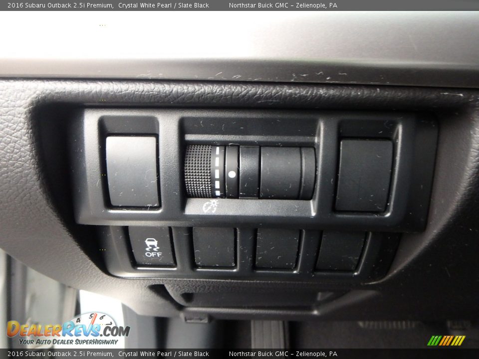 2016 Subaru Outback 2.5i Premium Crystal White Pearl / Slate Black Photo #22