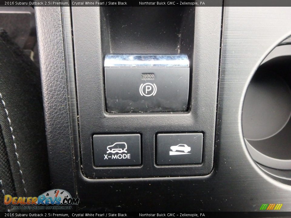 2016 Subaru Outback 2.5i Premium Crystal White Pearl / Slate Black Photo #27