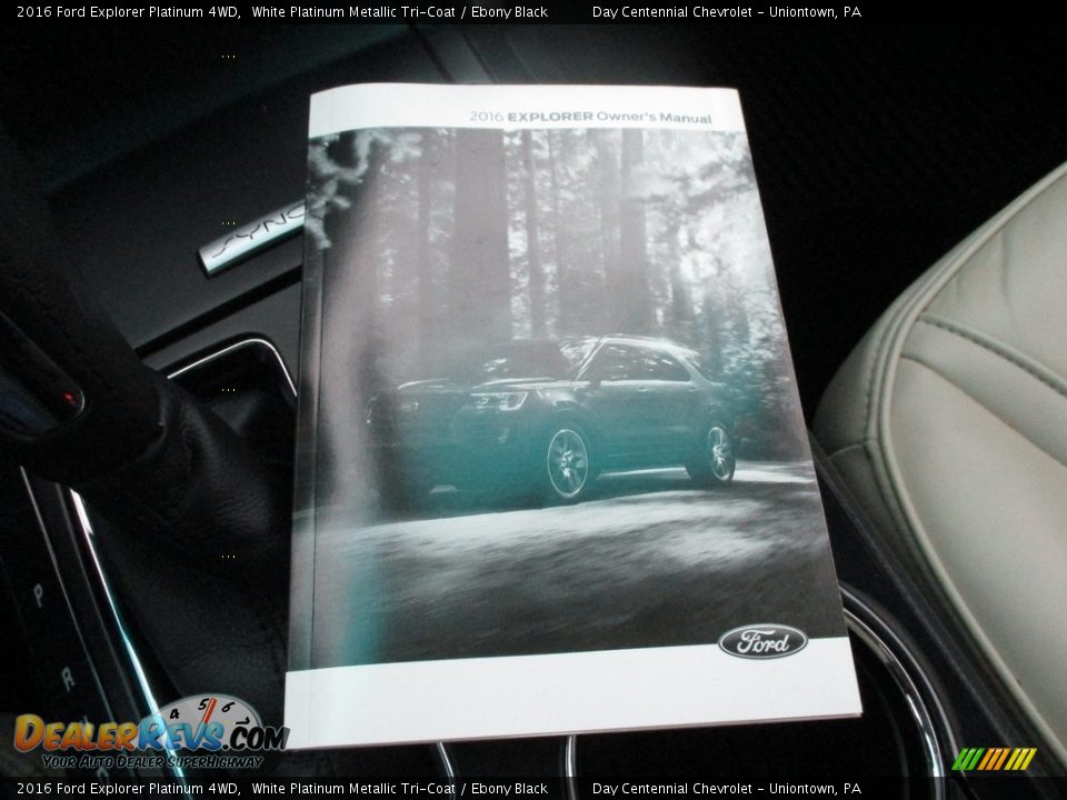 2016 Ford Explorer Platinum 4WD White Platinum Metallic Tri-Coat / Ebony Black Photo #35