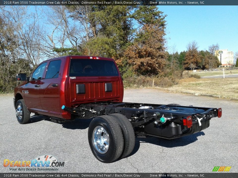 2018 Ram 3500 Tradesman Crew Cab 4x4 Chassis Delmonico Red Pearl / Black/Diesel Gray Photo #8