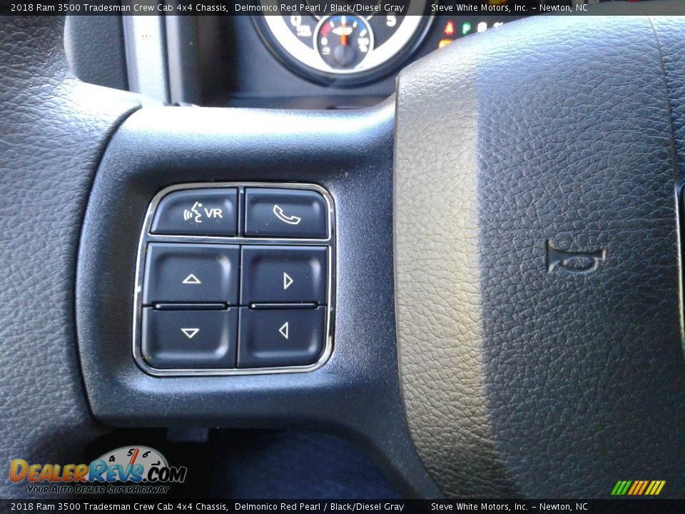 2018 Ram 3500 Tradesman Crew Cab 4x4 Chassis Delmonico Red Pearl / Black/Diesel Gray Photo #15