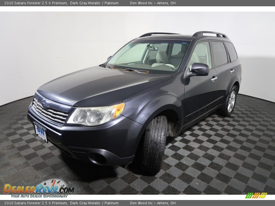2010 Subaru Forester 2.5 X Premium Dark Gray Metallic / Platinum Photo #7