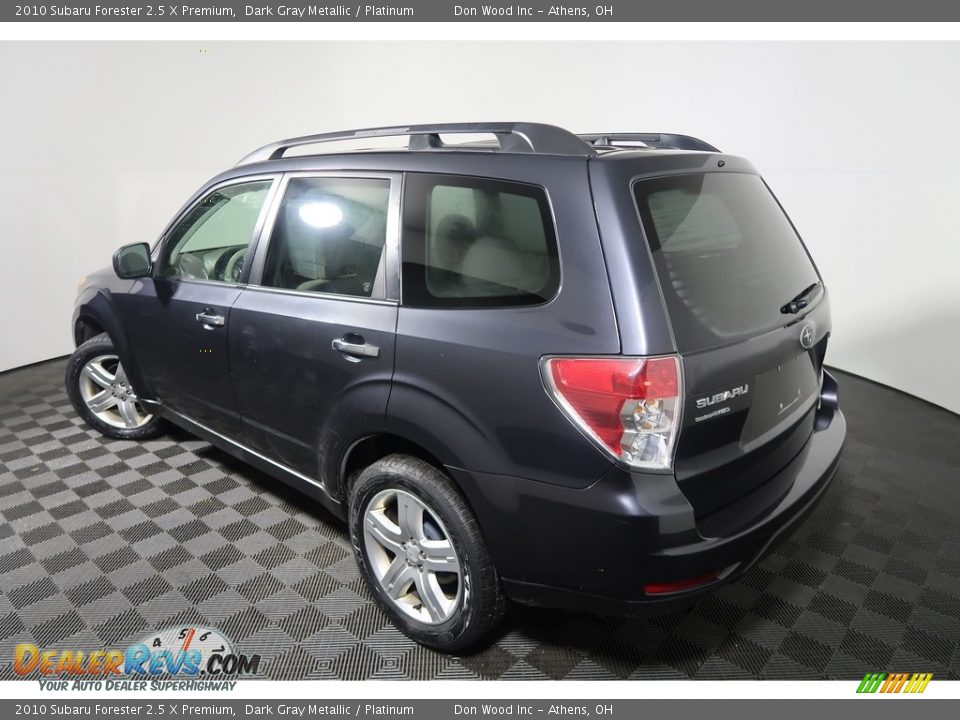 2010 Subaru Forester 2.5 X Premium Dark Gray Metallic / Platinum Photo #10