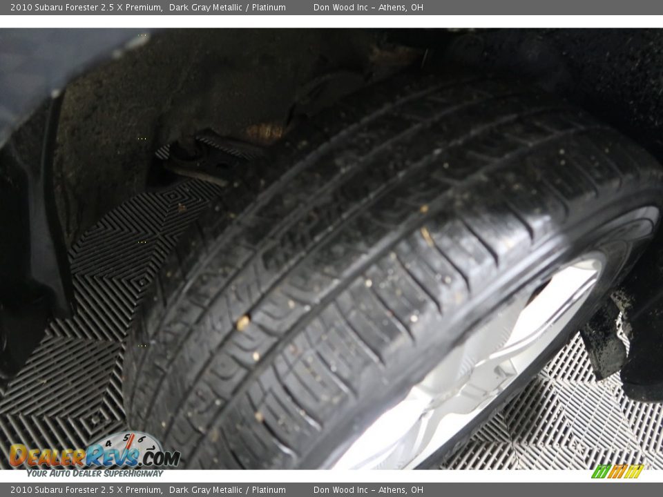 2010 Subaru Forester 2.5 X Premium Dark Gray Metallic / Platinum Photo #27