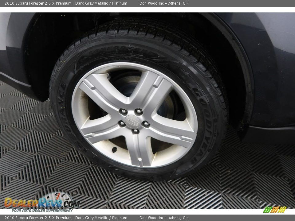2010 Subaru Forester 2.5 X Premium Dark Gray Metallic / Platinum Photo #29