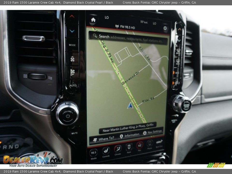 2019 Ram 1500 Laramie Crew Cab 4x4 Diamond Black Crystal Pearl / Black Photo #7