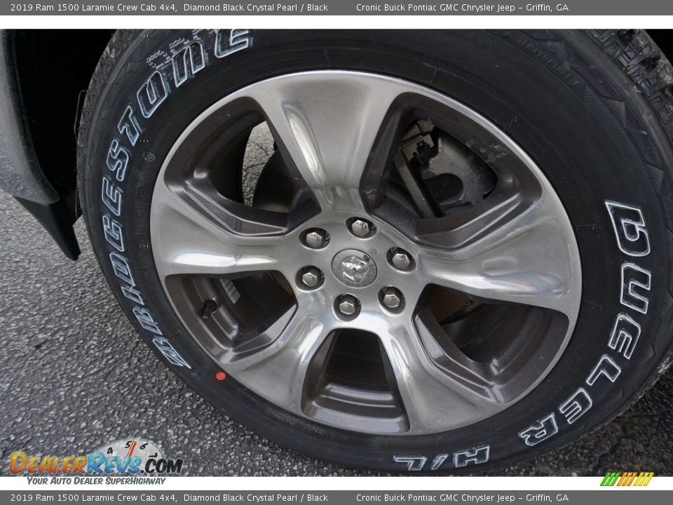 2019 Ram 1500 Laramie Crew Cab 4x4 Diamond Black Crystal Pearl / Black Photo #9