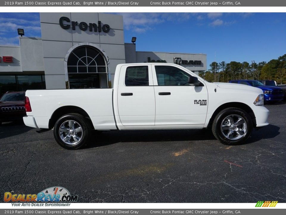 2019 Ram 1500 Classic Express Quad Cab Bright White / Black/Diesel Gray Photo #11