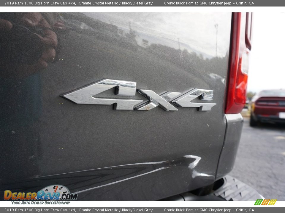 2019 Ram 1500 Big Horn Crew Cab 4x4 Granite Crystal Metallic / Black/Diesel Gray Photo #13