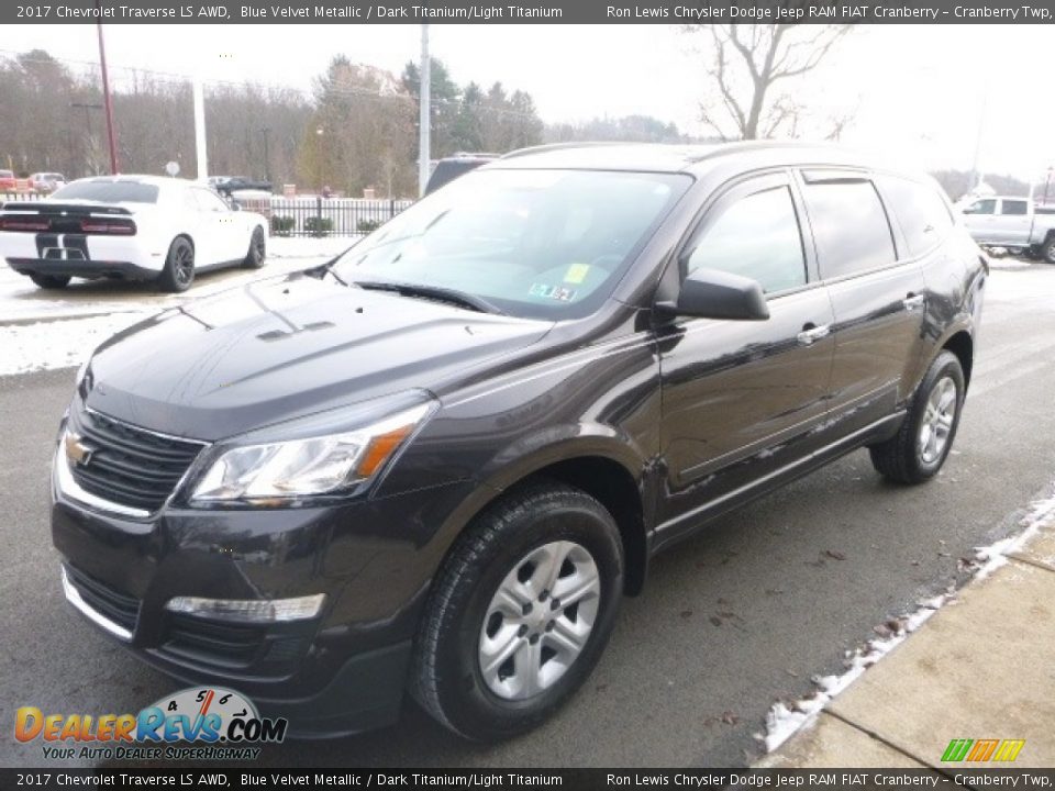 2017 Chevrolet Traverse LS AWD Blue Velvet Metallic / Dark Titanium/Light Titanium Photo #5