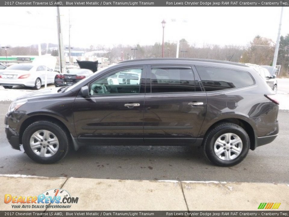 2017 Chevrolet Traverse LS AWD Blue Velvet Metallic / Dark Titanium/Light Titanium Photo #6