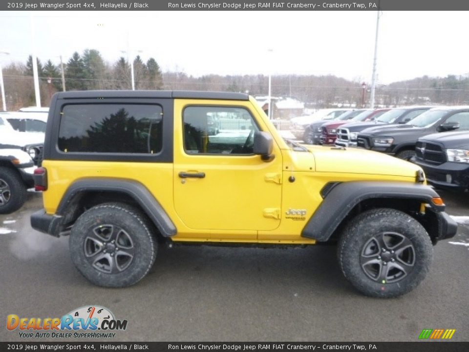 Hellayella 2019 Jeep Wrangler Sport 4x4 Photo #6