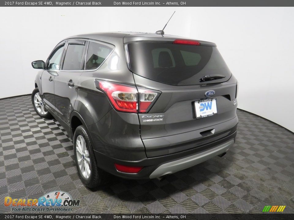 2017 Ford Escape SE 4WD Magnetic / Charcoal Black Photo #14