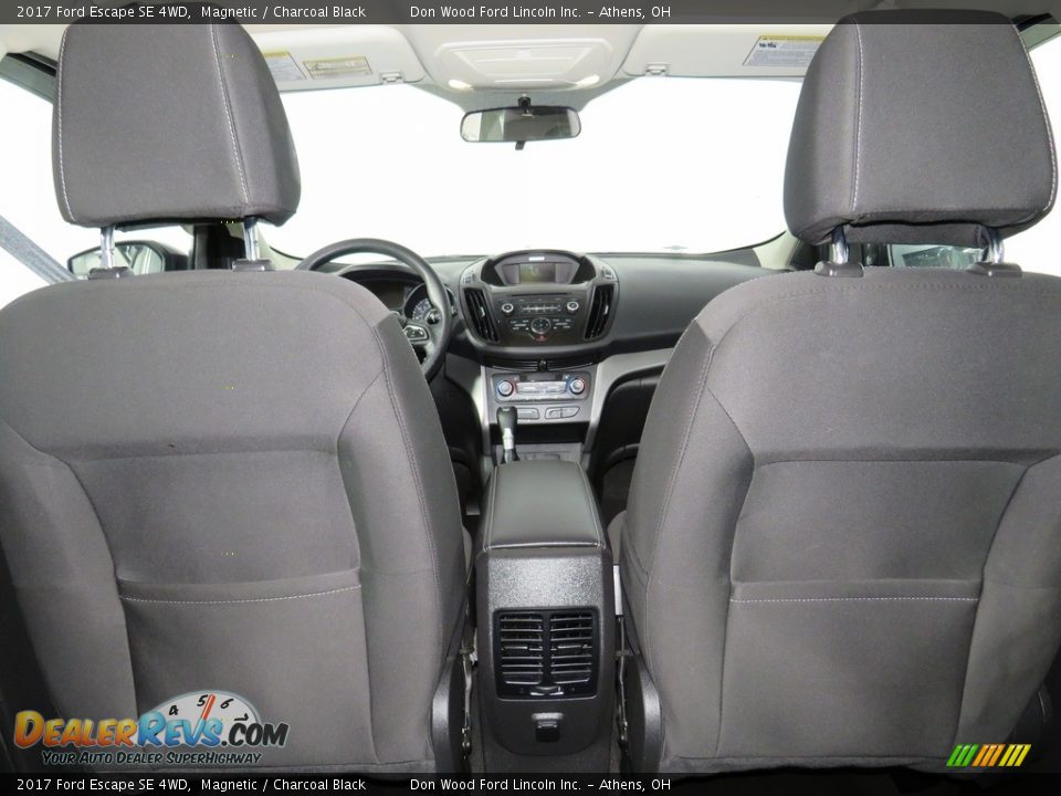 2017 Ford Escape SE 4WD Magnetic / Charcoal Black Photo #18