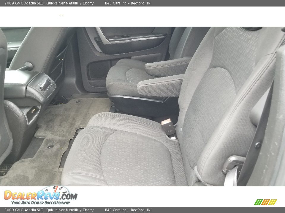 2009 GMC Acadia SLE Quicksilver Metallic / Ebony Photo #17
