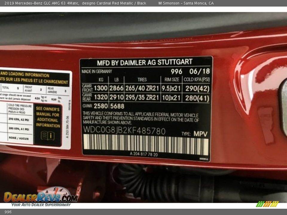 Mercedes-Benz Color Code 996 designo Cardinal Red Metallic