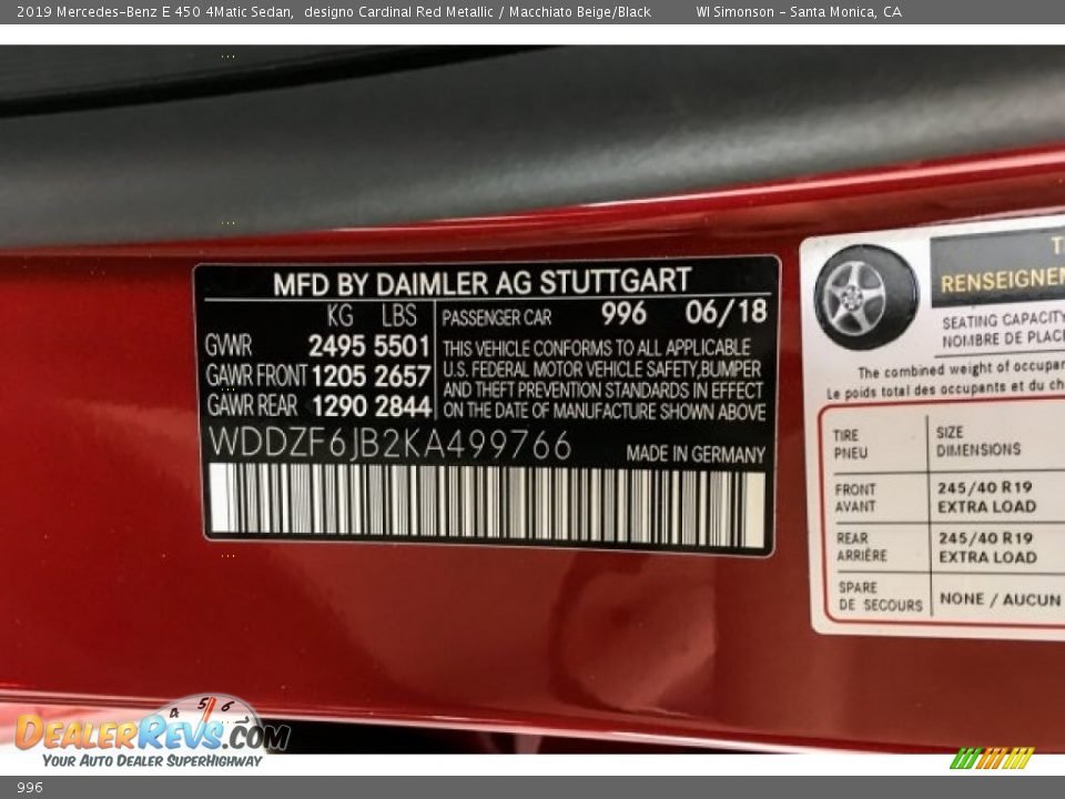 Mercedes-Benz Color Code 996 designo Cardinal Red Metallic