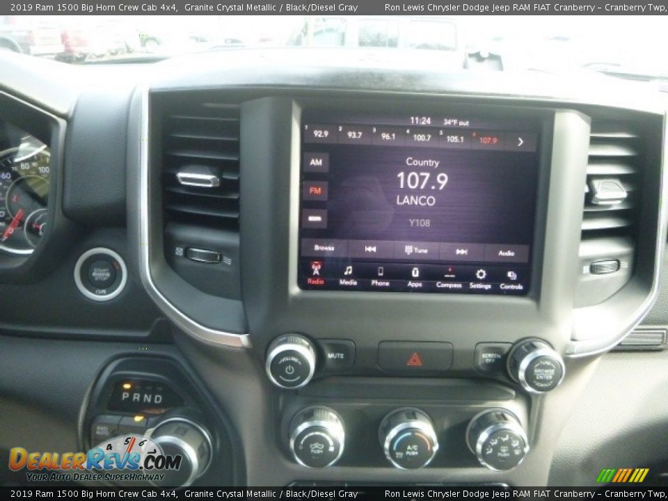 2019 Ram 1500 Big Horn Crew Cab 4x4 Granite Crystal Metallic / Black/Diesel Gray Photo #17