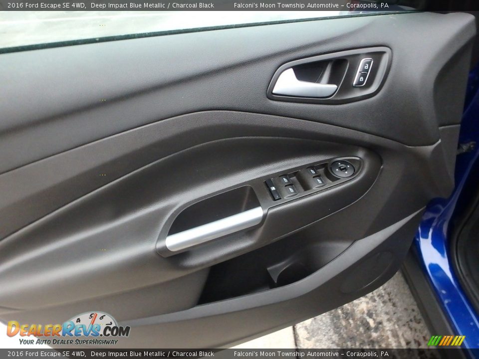 2016 Ford Escape SE 4WD Deep Impact Blue Metallic / Charcoal Black Photo #19