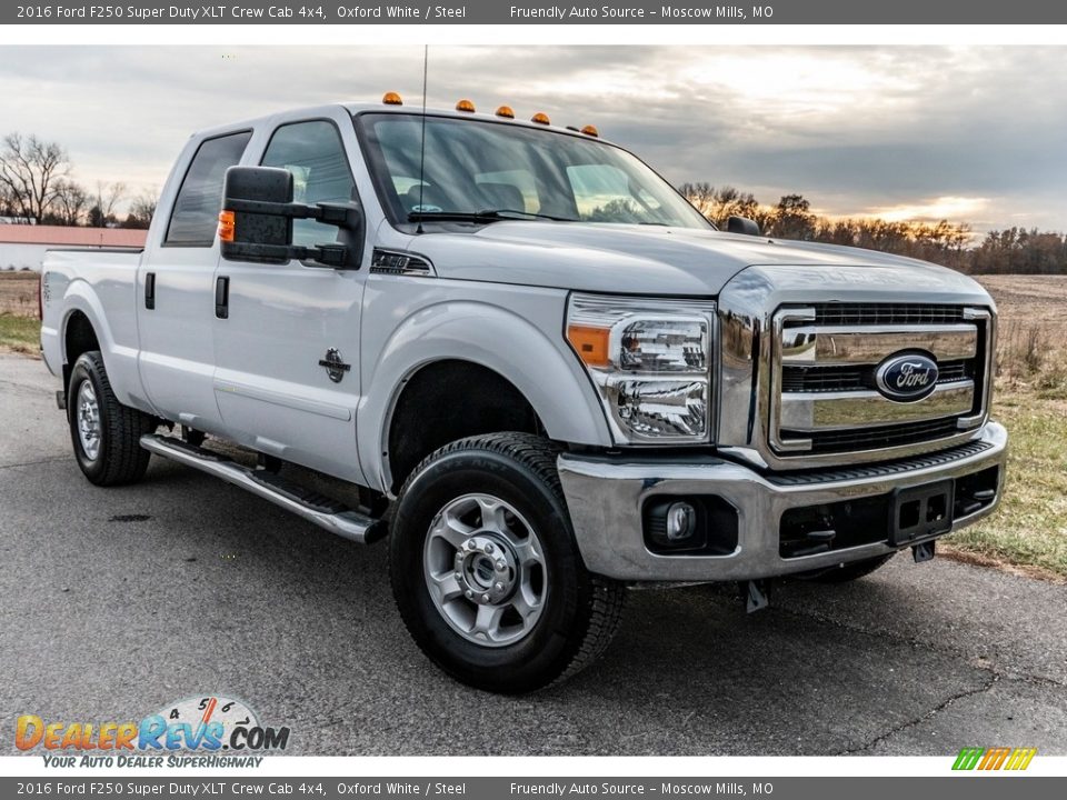 2016 Ford F250 Super Duty XLT Crew Cab 4x4 Oxford White / Steel Photo #1
