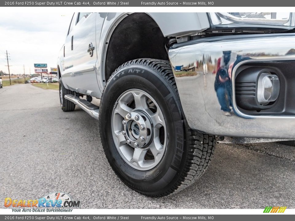2016 Ford F250 Super Duty XLT Crew Cab 4x4 Oxford White / Steel Photo #2