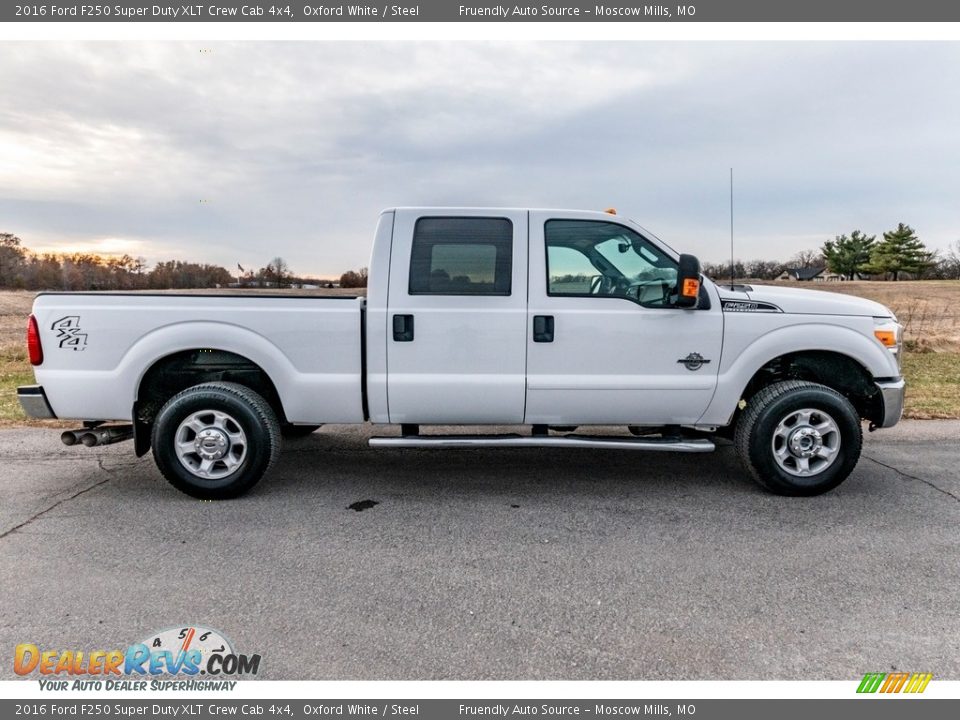 2016 Ford F250 Super Duty XLT Crew Cab 4x4 Oxford White / Steel Photo #3