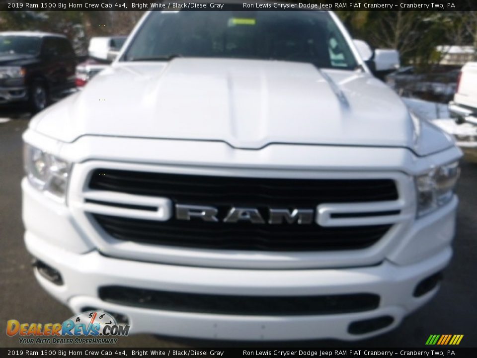 2019 Ram 1500 Big Horn Crew Cab 4x4 Bright White / Black/Diesel Gray Photo #8