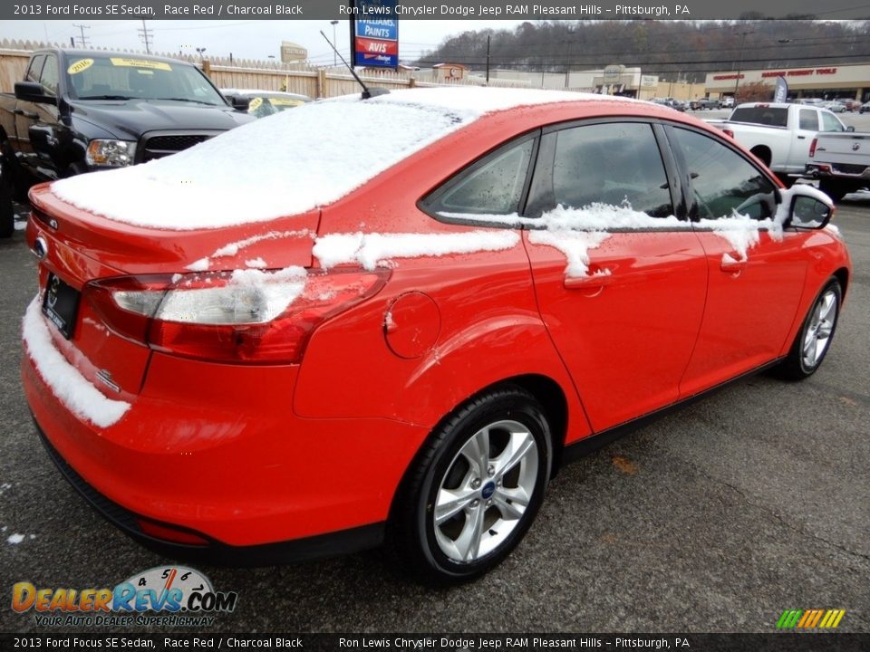 2013 Ford Focus SE Sedan Race Red / Charcoal Black Photo #6