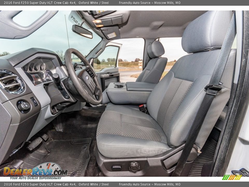 2016 Ford F250 Super Duty XLT Crew Cab 4x4 Oxford White / Steel Photo #22