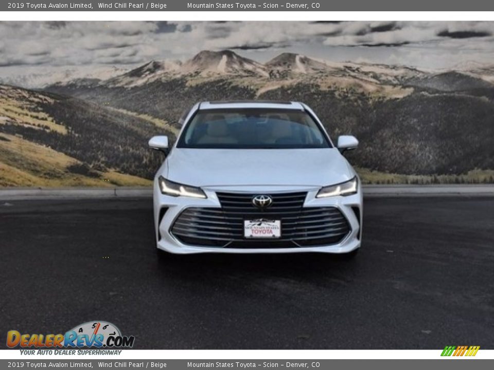 2019 Toyota Avalon Limited Wind Chill Pearl / Beige Photo #2