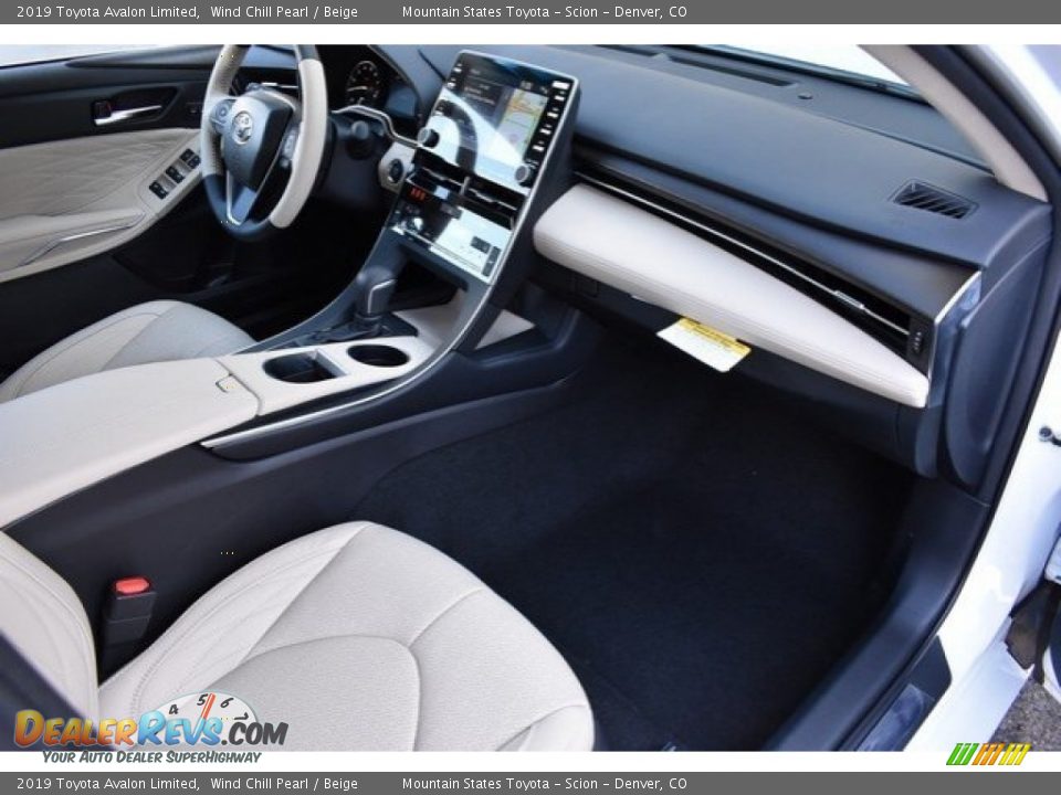 2019 Toyota Avalon Limited Wind Chill Pearl / Beige Photo #11