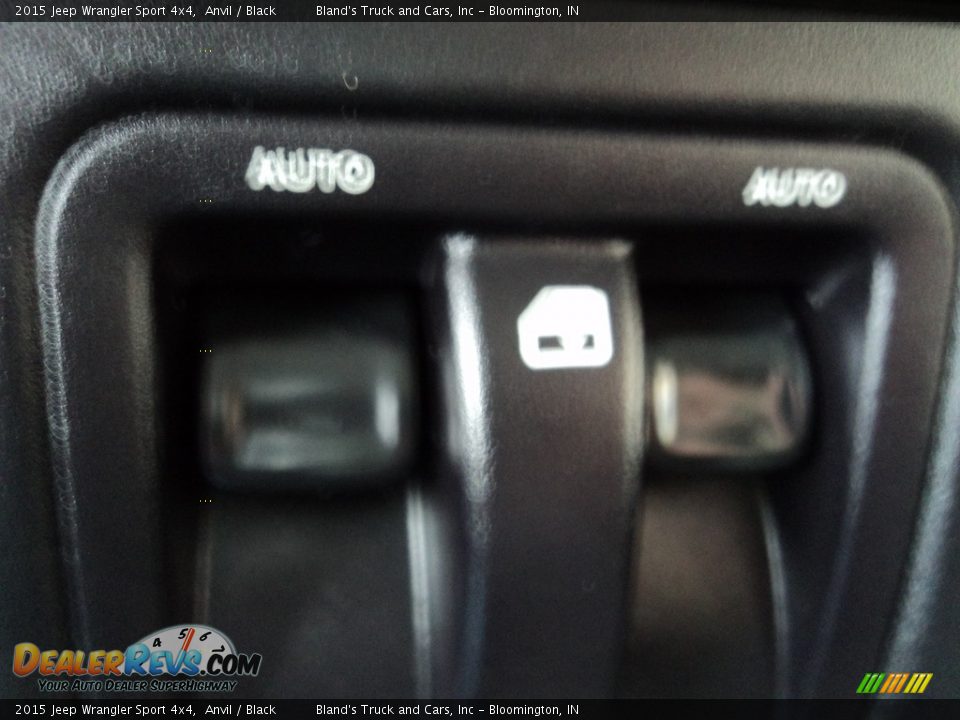 2015 Jeep Wrangler Sport 4x4 Anvil / Black Photo #16