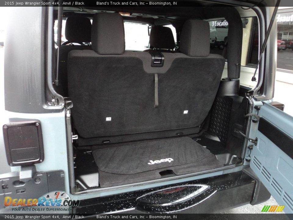 2015 Jeep Wrangler Sport 4x4 Anvil / Black Photo #22