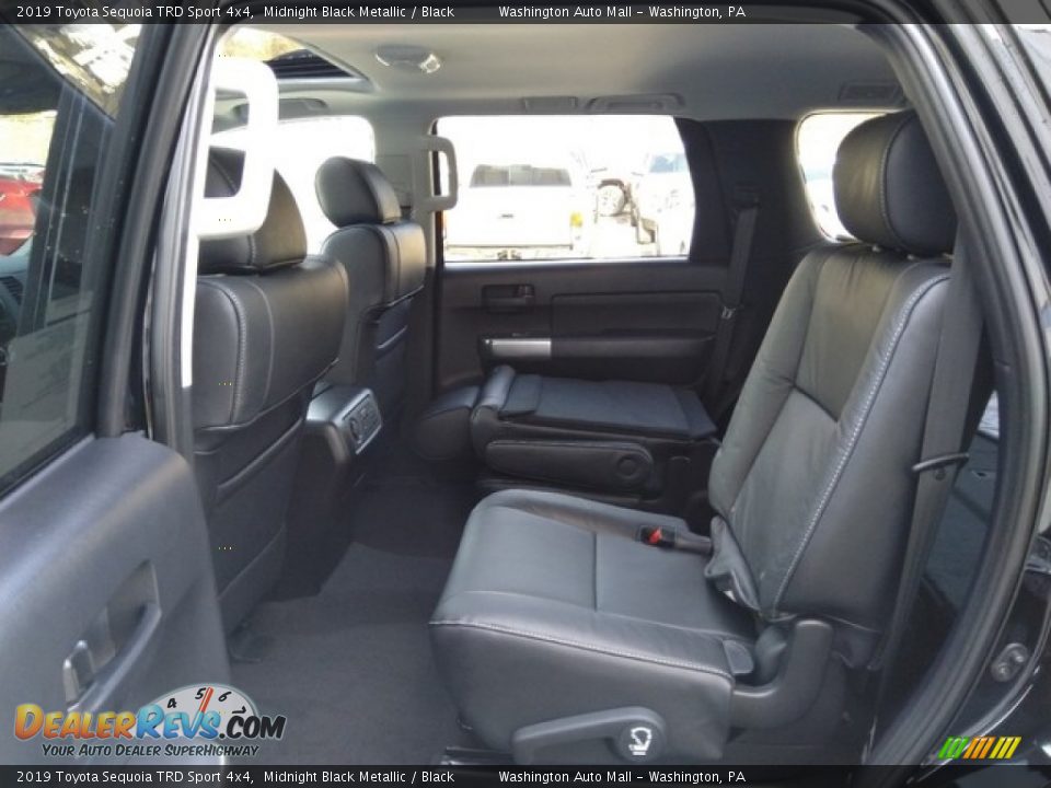 2019 Toyota Sequoia TRD Sport 4x4 Midnight Black Metallic / Black Photo #10