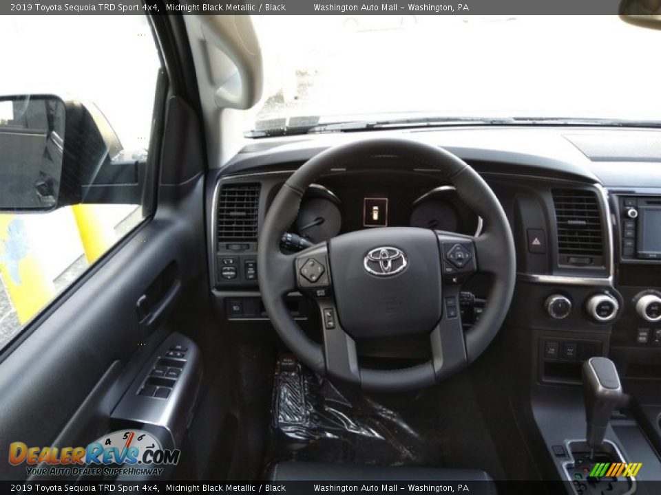 2019 Toyota Sequoia TRD Sport 4x4 Midnight Black Metallic / Black Photo #13