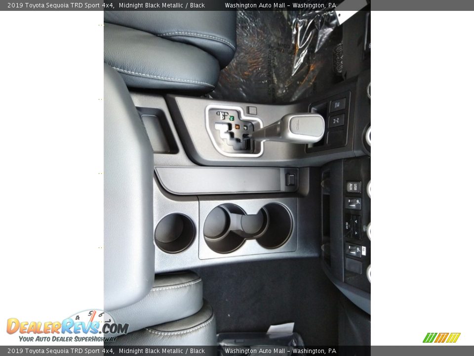 2019 Toyota Sequoia TRD Sport 4x4 Midnight Black Metallic / Black Photo #15