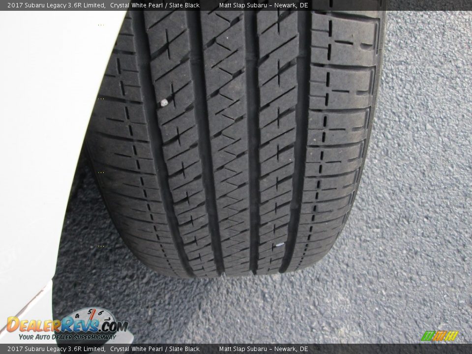 2017 Subaru Legacy 3.6R Limited Crystal White Pearl / Slate Black Photo #24