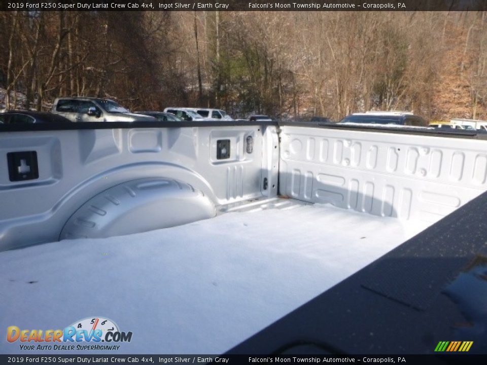 2019 Ford F250 Super Duty Lariat Crew Cab 4x4 Ingot Silver / Earth Gray Photo #8